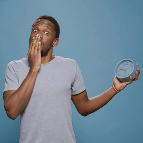 Using time clocks to reduce labor costs ClockIt